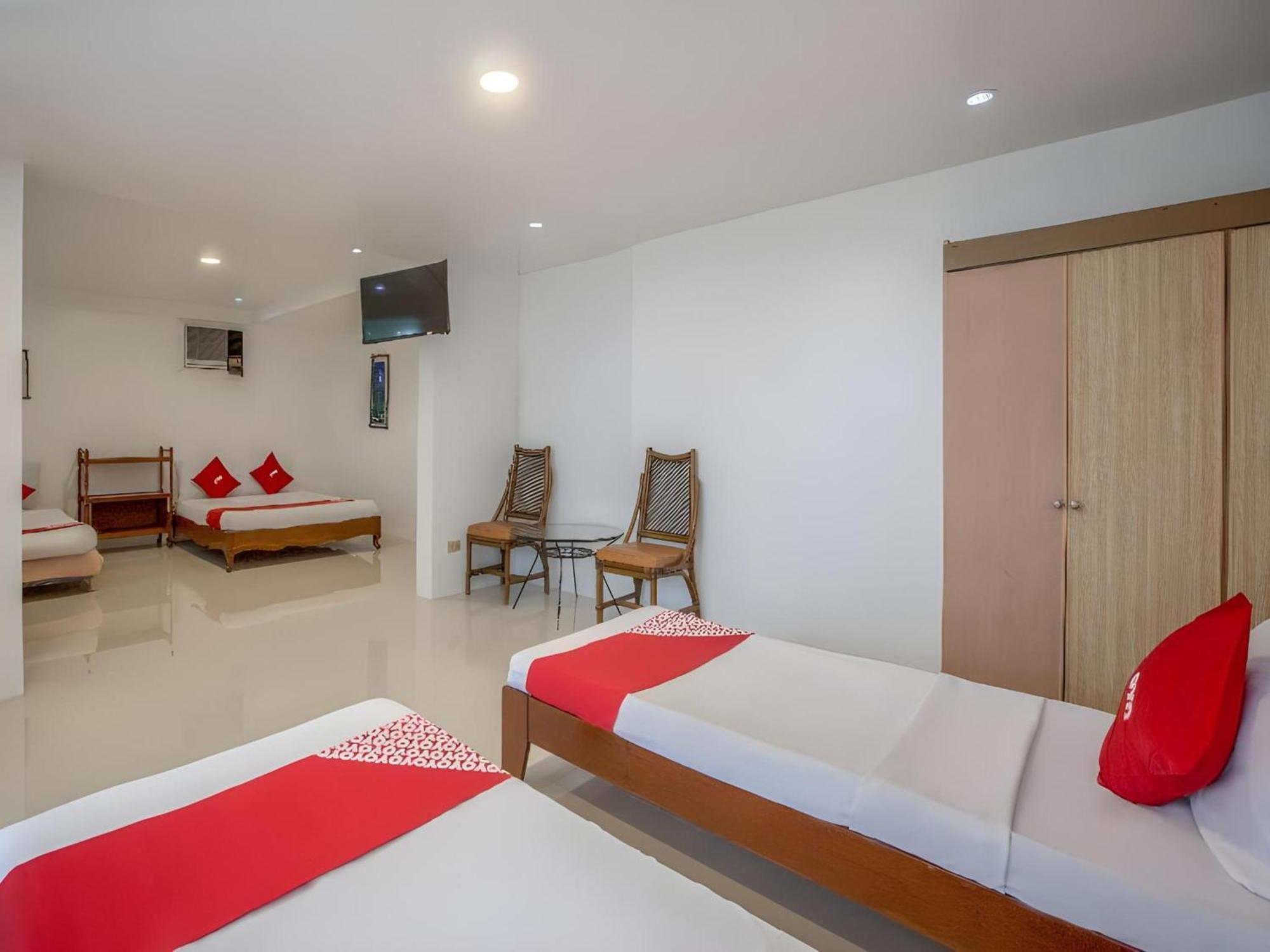 Oyo 588 Sunrock Resort อันติโปโล ภายนอก รูปภาพ