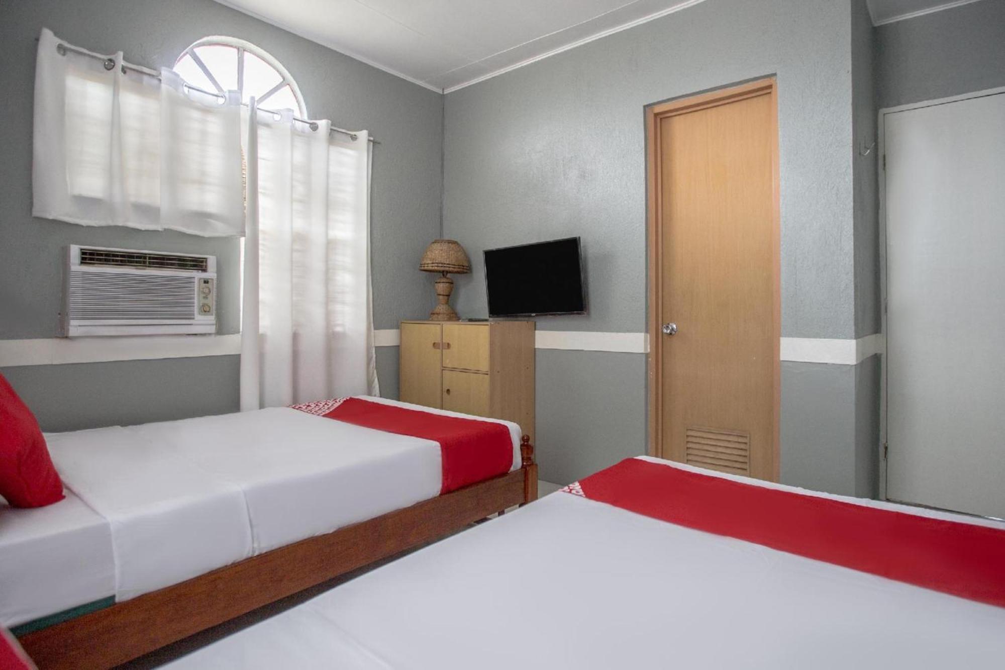 Oyo 588 Sunrock Resort อันติโปโล ภายนอก รูปภาพ