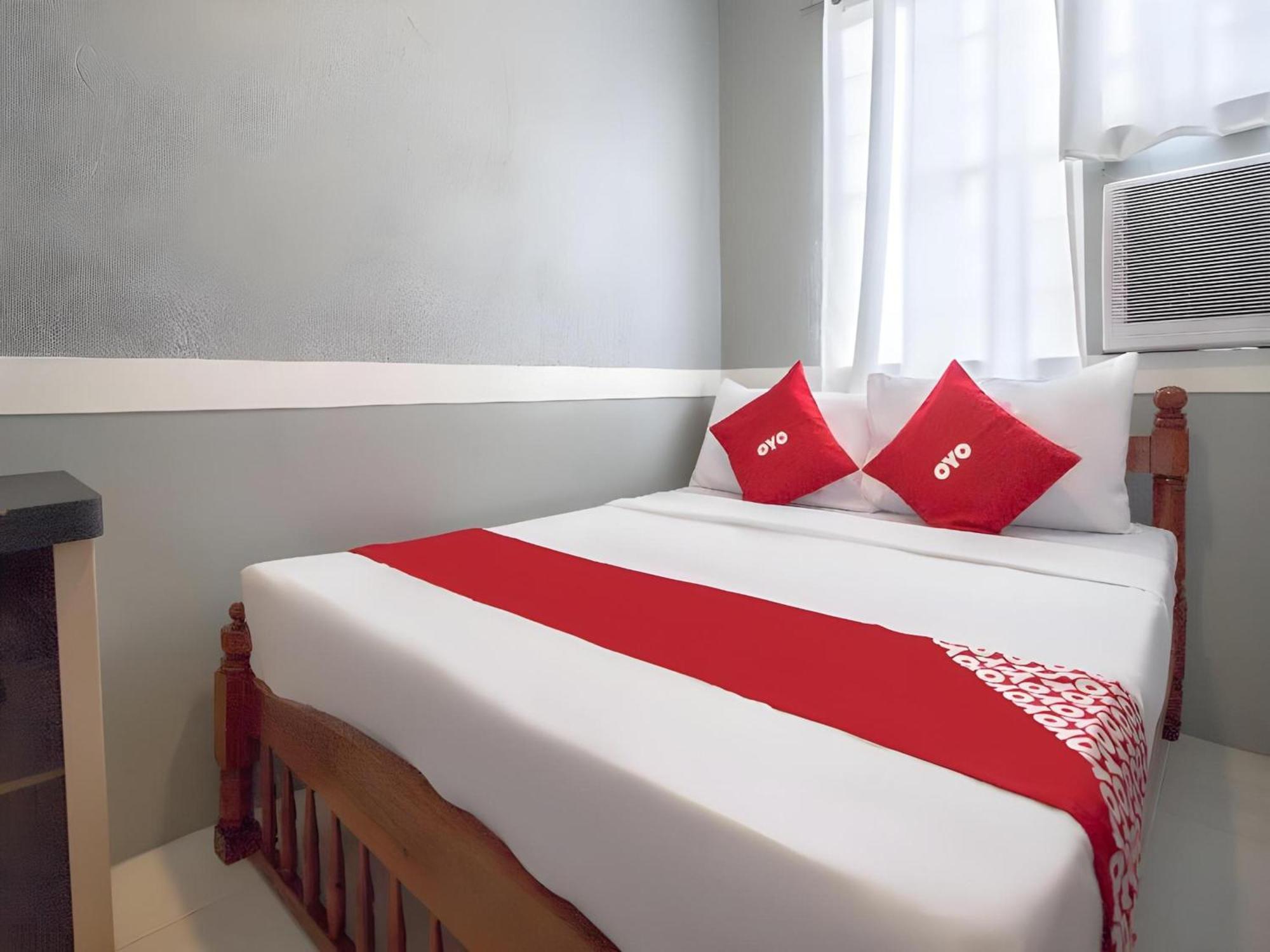 Oyo 588 Sunrock Resort อันติโปโล ภายนอก รูปภาพ