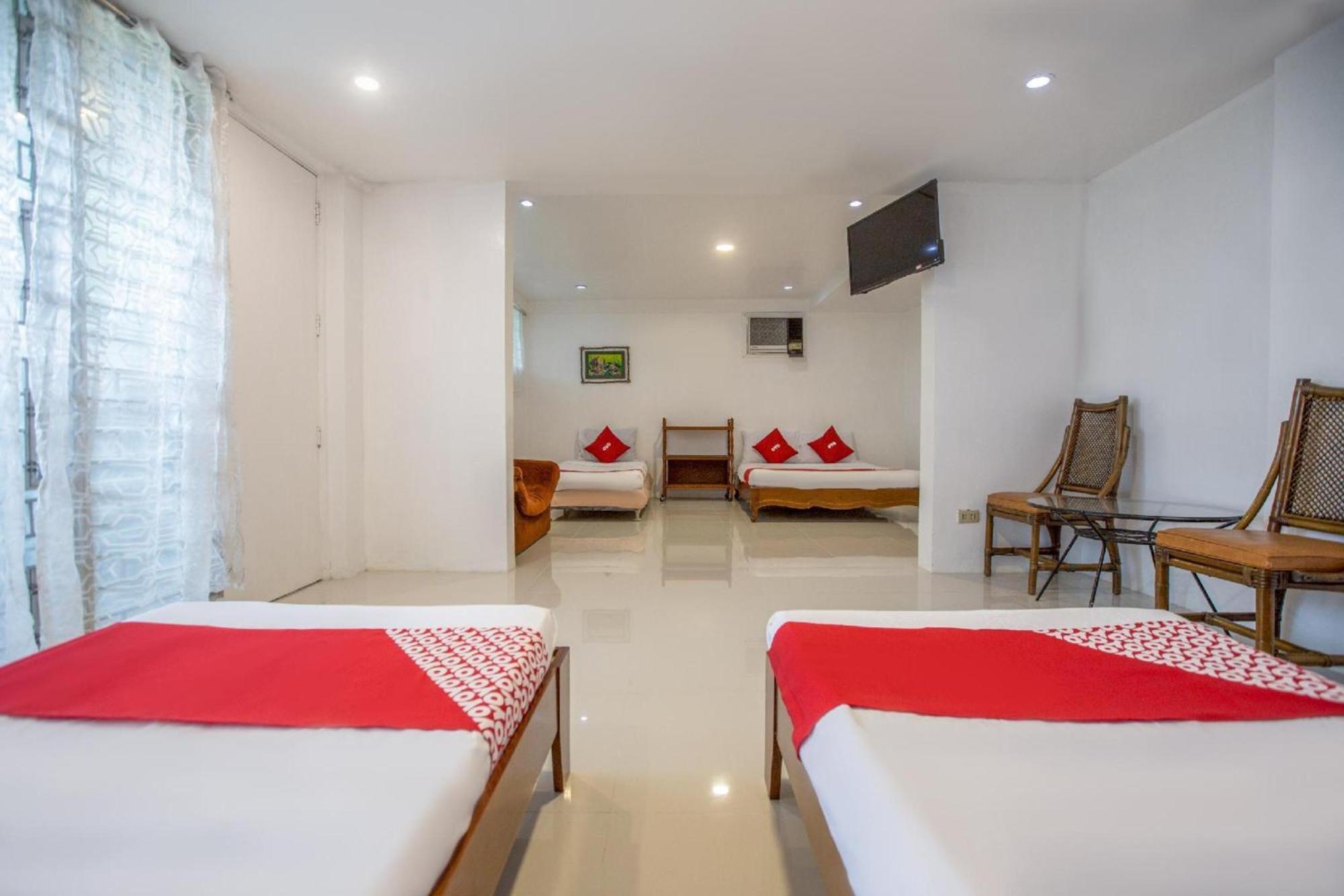 Oyo 588 Sunrock Resort อันติโปโล ภายนอก รูปภาพ