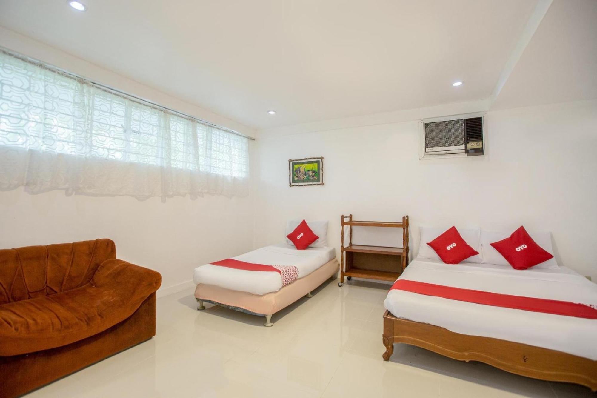 Oyo 588 Sunrock Resort อันติโปโล ภายนอก รูปภาพ