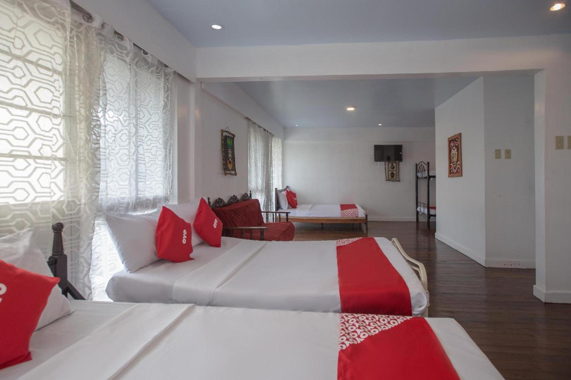 Oyo 588 Sunrock Resort อันติโปโล ภายนอก รูปภาพ